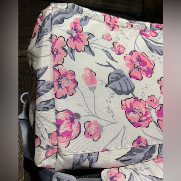 Vera Bradley Recycled Lighten Up Reactive large duffle bag - Picture 8 of 13